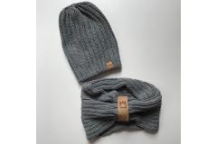 Wool set hat with necklace grey